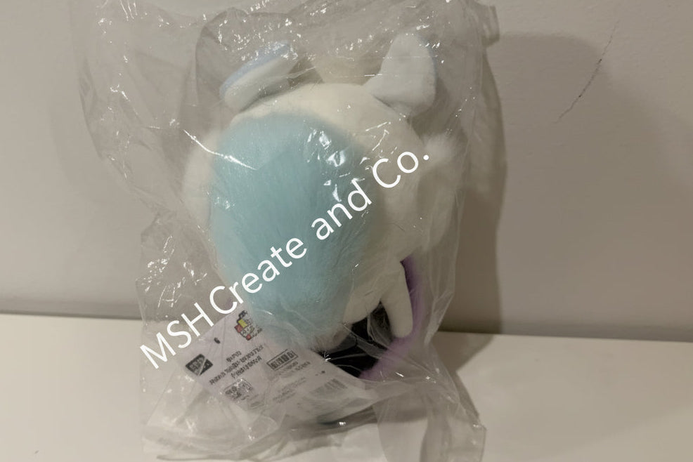 Chiikawa Hanging Plush Toy to Watch Over You from the Desktop (Momonga with a Fan)